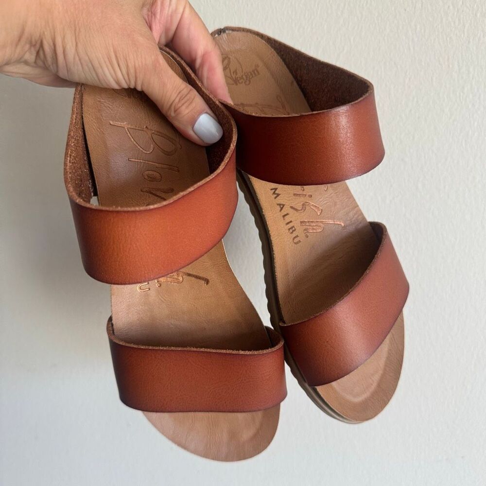 Blowfish Malibu Brown Vegan Leather Sandals Size 8